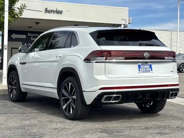 2026 Volkswagen Atlas Cross Sport SEL Premium R-Line