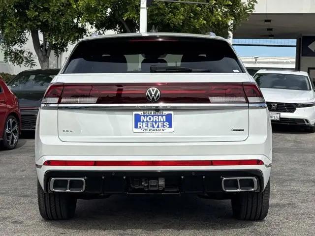 2026 Volkswagen Atlas Cross Sport SEL Premium R-Line