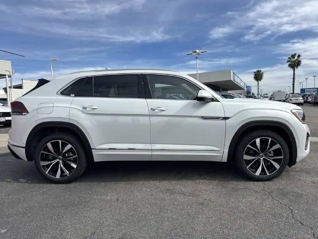 2026 Volkswagen Atlas Cross Sport SEL Premium R-Line