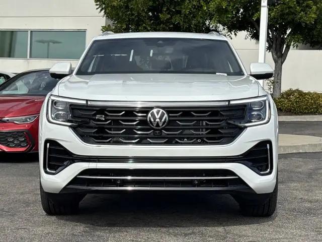 2026 Volkswagen Atlas Cross Sport SEL Premium R-Line