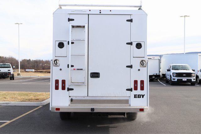 2026 Ford E-350 Cutaway Base