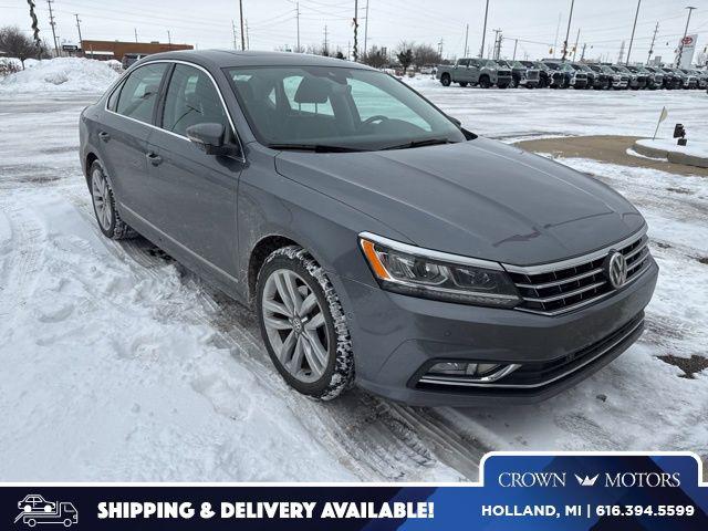 2017 Volkswagen Passat SEL Premium's photo