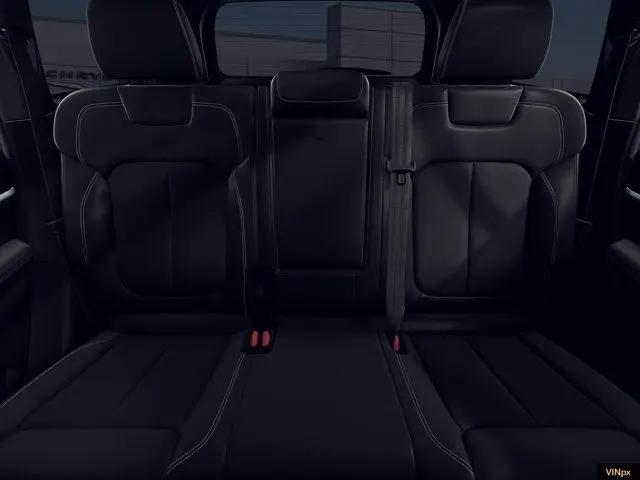 2026 Jeep Grand Cherokee Altitude 4x4