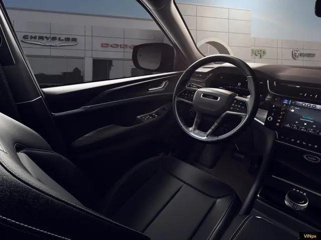 2026 Jeep Grand Cherokee Altitude 4x4