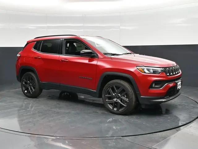 2026 Jeep Compass Latitude Altitude