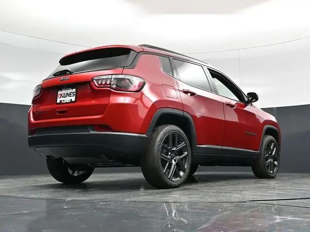 2026 Jeep Compass Latitude Altitude