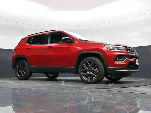 2026 Jeep Compass Latitude Altitude