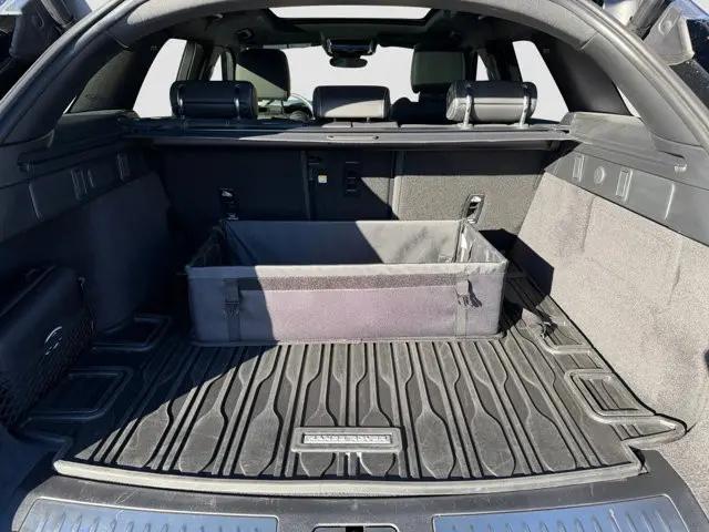 2023 Land Rover Range Rover Velar P340 R-Dynamic S MHEV