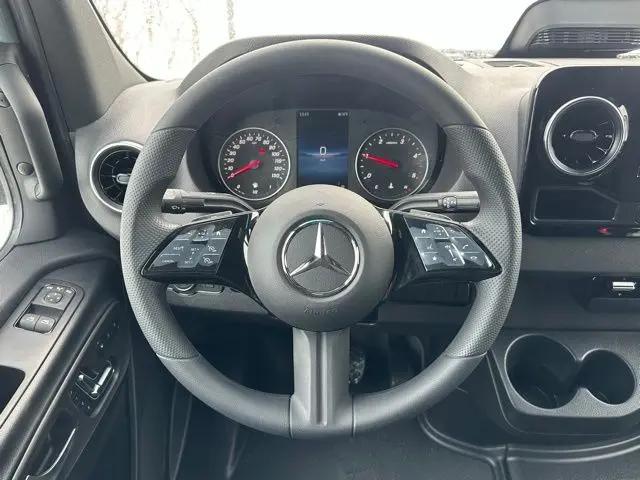2026 Mercedes-Benz Sprinter 2500 Standard Roof 4-Cyl Diesel HO