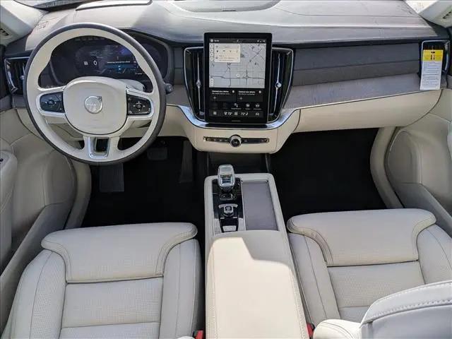2026 Volvo XC90 Ultra, B6 AWD Gas (mild hybrid), Gasoline, Bright, 7 Seats
