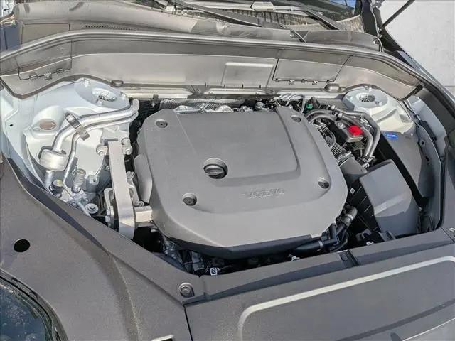2026 Volvo XC90 Ultra, B6 AWD Gas (mild hybrid), Gasoline, Bright, 7 Seats