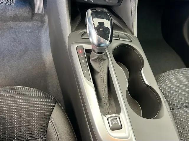 2026 Buick NV Preferred FWD