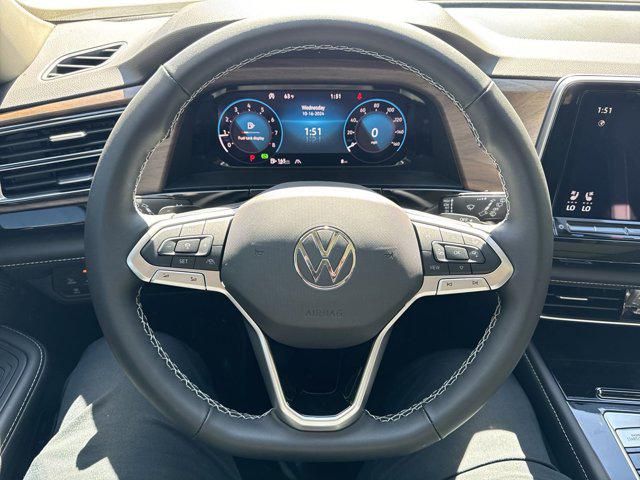 2026 Volkswagen Atlas SE with Technology