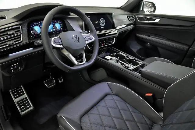 2026 Volkswagen Atlas Cross Sport SEL Premium R-Line