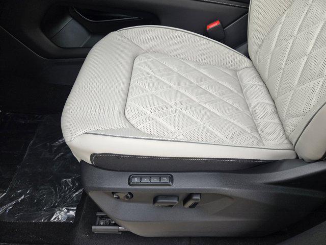 2026 Volkswagen Atlas Cross Sport SEL Premium R-Line