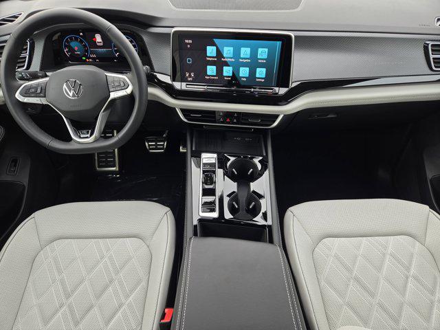 2026 Volkswagen Atlas Cross Sport SEL Premium R-Line