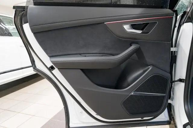 2026 Audi SQ8 Prestige TFSI quattro Tiptronic
