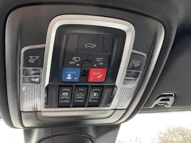 2024 Ram 3500 Limited Crew Cab 4x4 8' Box