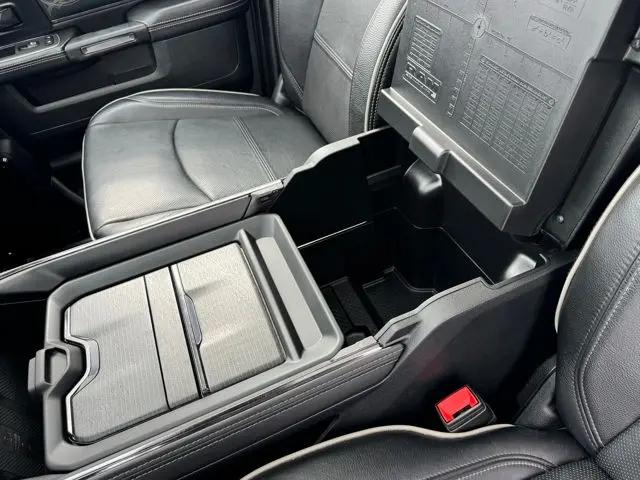 2024 Ram 3500 Limited Crew Cab 4x4 8' Box