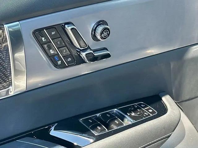 2026 Cadillac iQ Luxury