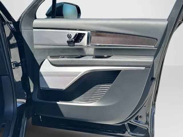 2026 Cadillac iQ Luxury