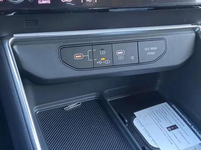 2026 Kia Carnival MPV SX