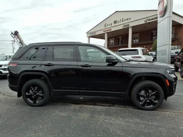 2025 Jeep Grand Cherokee Altitude X 4x4