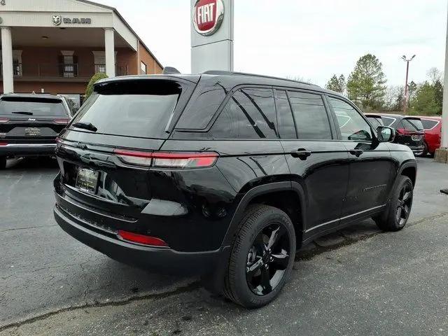 2025 Jeep Grand Cherokee Altitude X 4x4