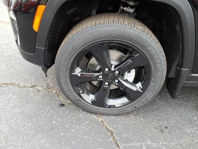 2025 Jeep Grand Cherokee Altitude X 4x4