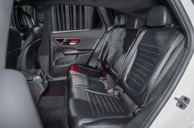 2026 Mercedes-Benz GLC 4MATIC