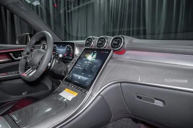 2026 Mercedes-Benz GLC 4MATIC