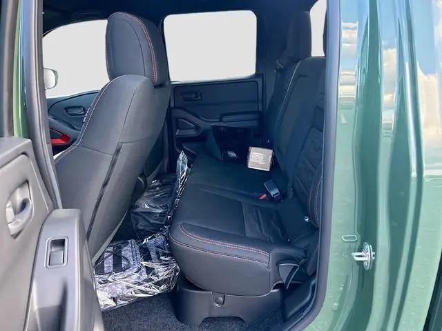2026 Nissan Frontier Crew Cab Long Bed PRO-4X 4x4