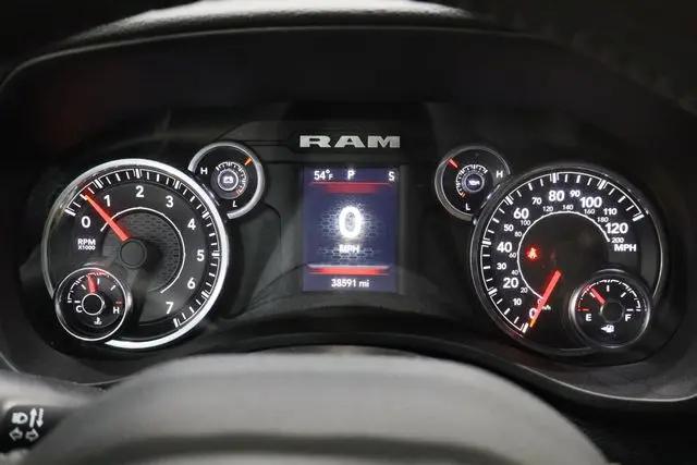 2023 Ram 1500 Big Horn Crew Cab 4x4 5'7" Box
