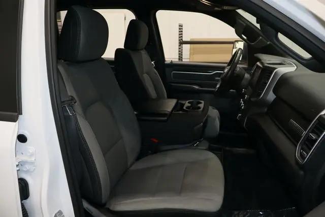 2023 Ram 1500 Big Horn Crew Cab 4x4 5'7" Box