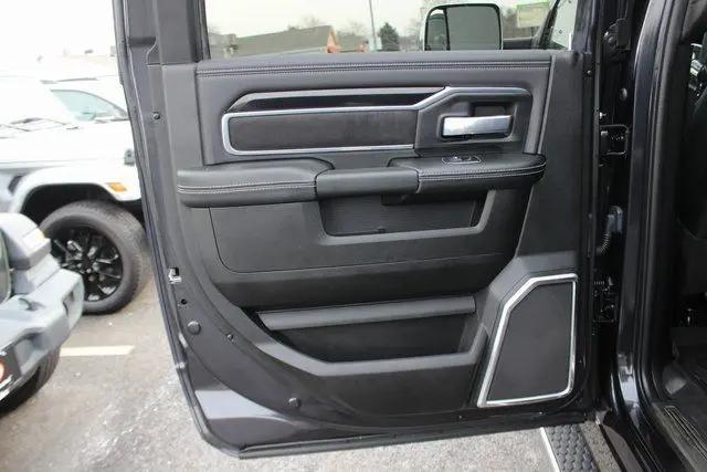 2021 Jeep Ram 2500 Laramie Crew Cab 4x4 6'4" Box