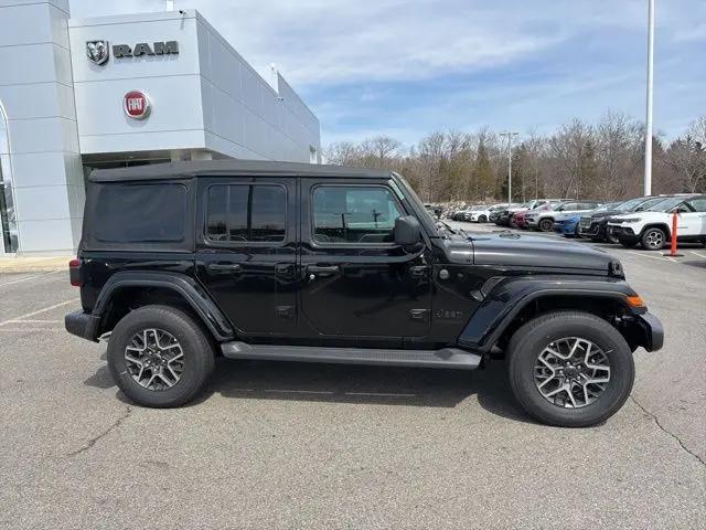 2026 Jeep Wrangler 4-Door Sahara 4x4