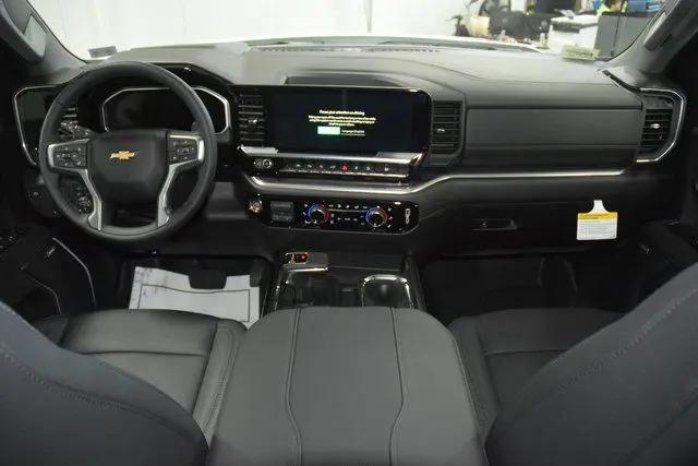 2026 Chevrolet Silverado 1500 4WD Crew Cab Short Bed LTZ