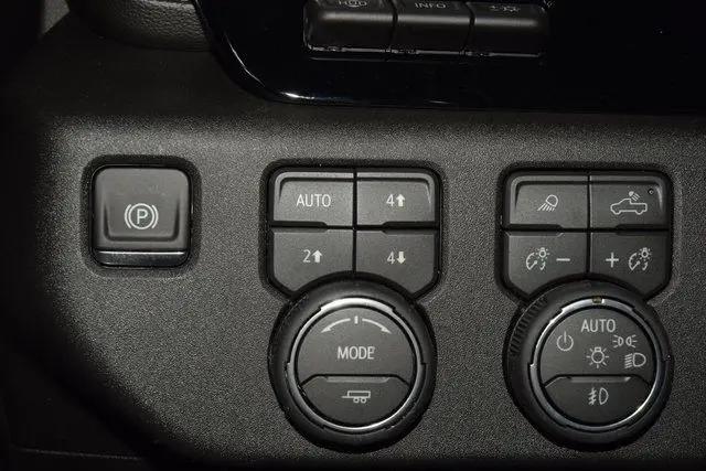 2026 Chevrolet Silverado 1500 4WD Crew Cab Short Bed LTZ
