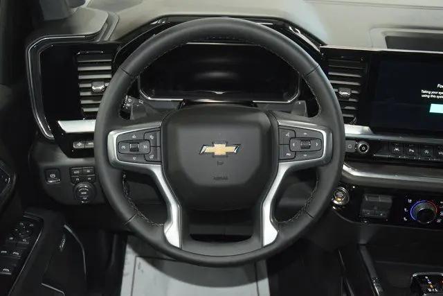 2026 Chevrolet Silverado 1500 4WD Crew Cab Short Bed LTZ