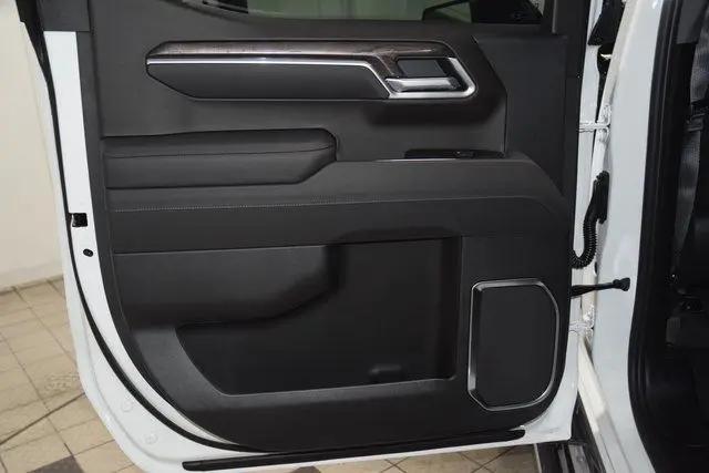 2026 Chevrolet Silverado 1500 4WD Crew Cab Short Bed LTZ