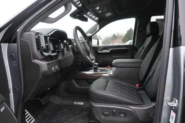 2026 Chevrolet Silverado 1500 4WD Crew Cab Short Bed RST