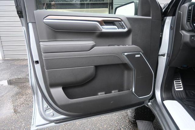 2026 Chevrolet Silverado 1500 4WD Crew Cab Short Bed RST