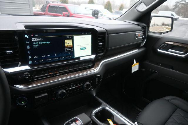 2026 Chevrolet Silverado 1500 4WD Crew Cab Short Bed RST