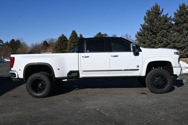 2026 Chevrolet Silverado 3500HD Crew Cab, Long Bed, High Country Dual Rear Wheel, RWD