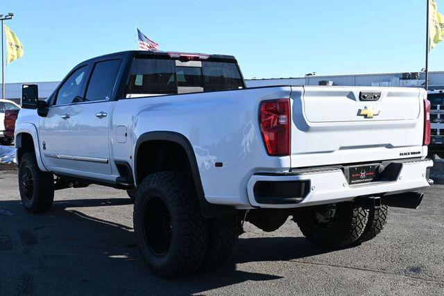 2026 Chevrolet Silverado 3500HD Crew Cab, Long Bed, High Country Dual Rear Wheel, RWD