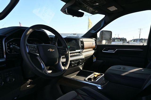 2026 Chevrolet Silverado 3500HD Crew Cab, Long Bed, High Country Dual Rear Wheel, RWD