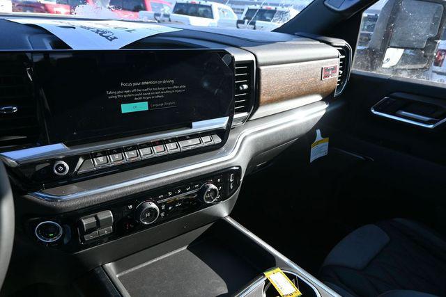 2026 Chevrolet Silverado 3500HD Crew Cab, Long Bed, High Country Dual Rear Wheel, RWD