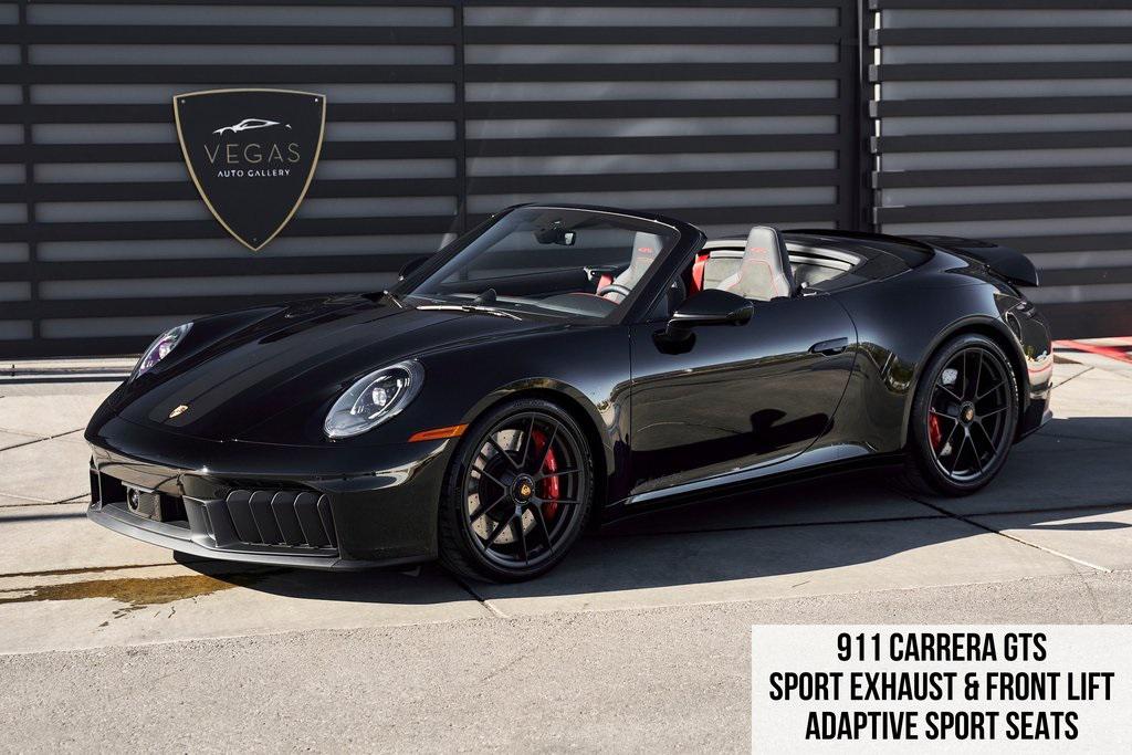 2026 Porsche 911 GTS's photo