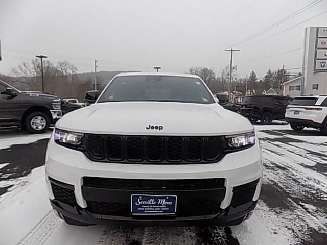 2022 Jeep Grand Cherokee L Altitude 4x4