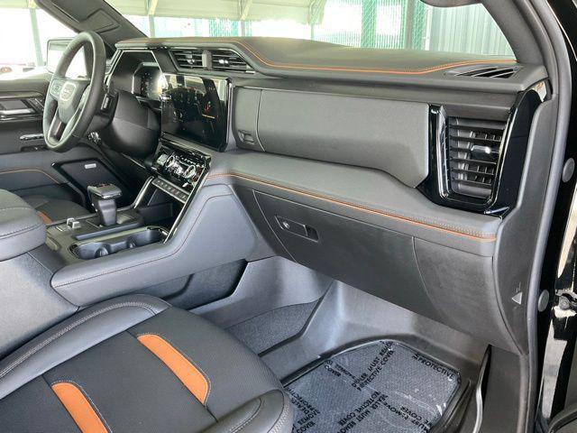 2026 GMC Sierra 1500 Crew Cab, Short Bed, AT4, 4WD